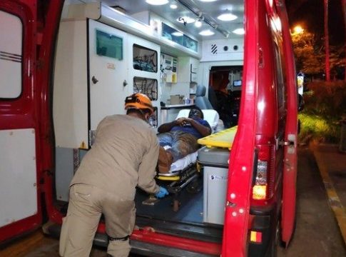 Pneu explode e borracheiro é levado em estado grave para hospital
