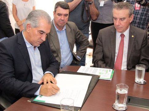 Deputados destinam R$ 20 milhões para os municípios combaterem coronavírus