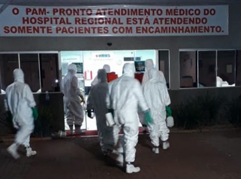 Exército Brasileiro faz desinfecção no Hospital Regional