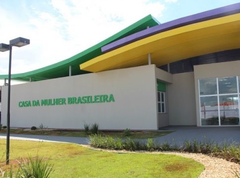 Homem que assassinou a mãe está preso na Delegacia da Mulher