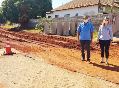 Prefeitura implanta asfalto e drenagem no Jardim Eldorado