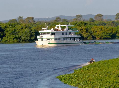 Governo espera retorno do turismo no 2º semestre e cobra ajuda ao setor
