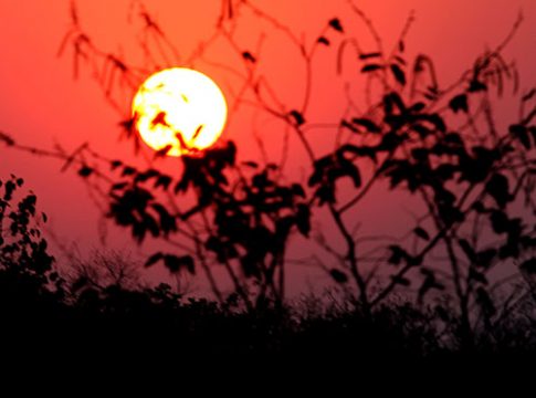 Quinta-feira terá calor em alta e umidade do ar em baixa no MS