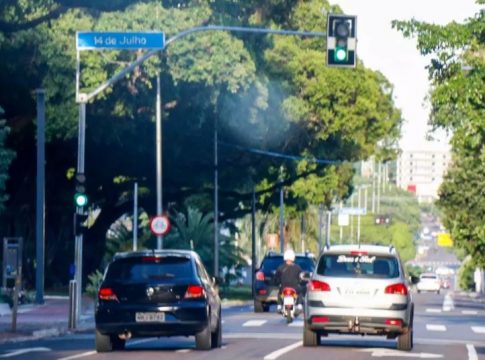 Em novo calendário do Detran, licenciamento de veículos vai de junho a outubro