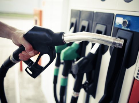 Petrobras confirma redução do preço do diesel em 10% a partir desta segunda
