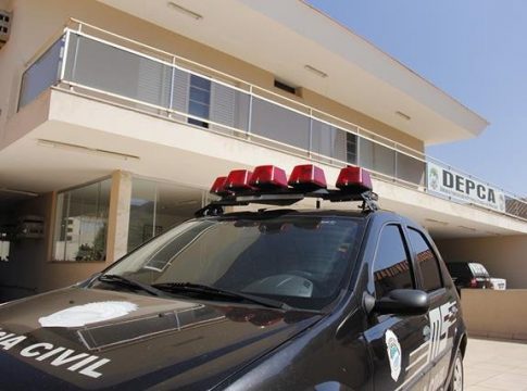 Mulher vê filha sendo estuprada pelo avô depois de já ter sido vítima dele quando criança