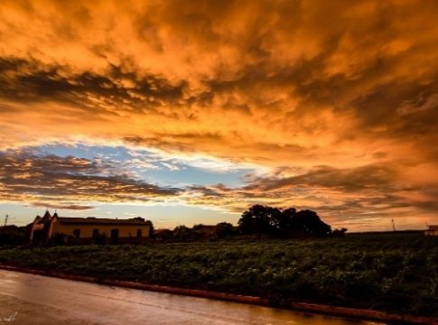 Abril começa com tempo seco e temperaturas elevadas