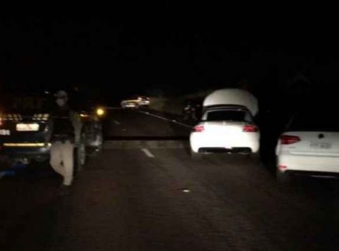 Motoristas de Audi e Jetta são detidos tirando ‘racha’ no anel viário