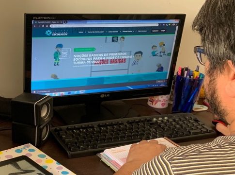 Teletrabalho reforça oportunidade de formação através de 24 cursos EaD da Escolagov