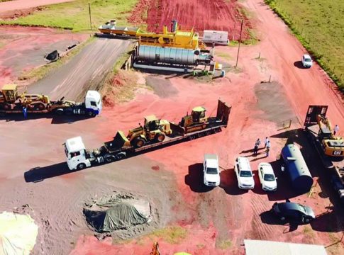 Empreiteira que vai asfaltar rodovia entre Japorã e Iguatemi já chegou com os maquinários
