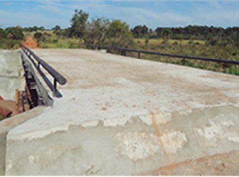 Ponte de concreto viabilizada por Dagoberto está praticamente pronta em Mundo Novo