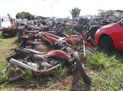 Detran leiloa 60 lotes de motos e 19 carros com lance inicial de R$ 500