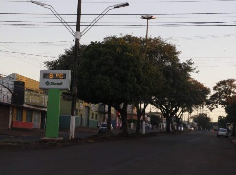 Cidades do interior tiveram geada e sensação de zero grau