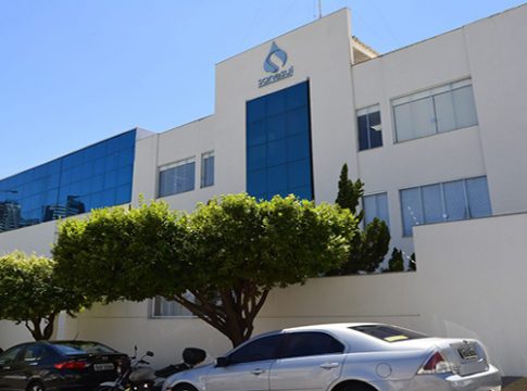 Sanesul volta com atendimento presencial, mas pede cautela à população