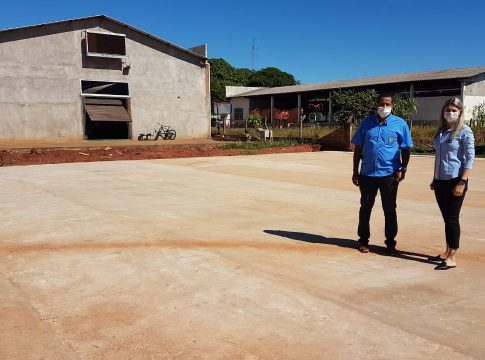 Eldorado implanta quadra de futebol society