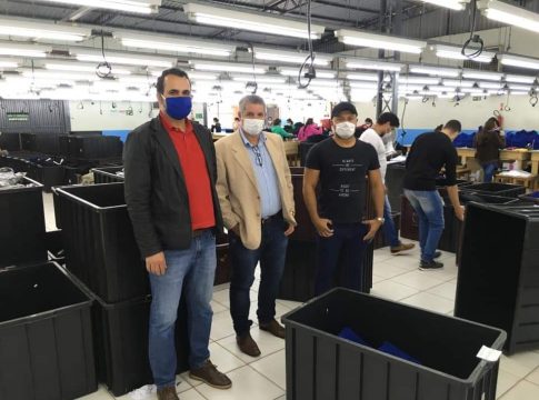 Prefeito Paulão e vereador Carlinhos buscam empregos para Jacareí