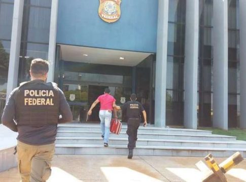 PF cumpre mandados em investigação de pagamento de propina a policiais em MS