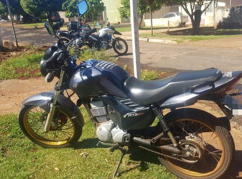 Moto que rodava com R$ 29 mil em dívidas com Detran é apreendida