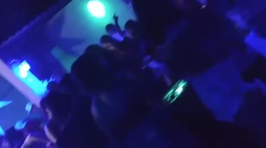 Moradores denunciam festa com adolescentes regada a bebida e narguilé no Portal Caiobá