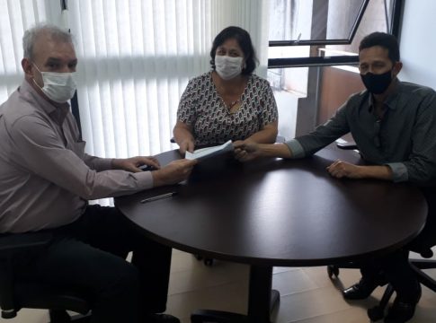 Vice-prefeita Rosária entrega projeto de R$ 800 mil para reforma do Hospital Bezerra de Menezes