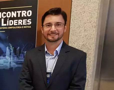 Professor universitário de 33 anos desaparece após ter Hilux roubada