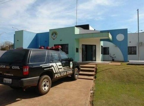 Mulher é socorrida com pulmão perfurado após ser esfaqueada pelo marido