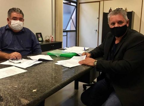 Prefeito Paulão assina convênio de R$ 1 milhão para recapeamento em Japorã
