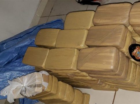 Federal estoura depósito de cocaína e apreende carga de R$ 3 milhões, maior do ano na fronteira