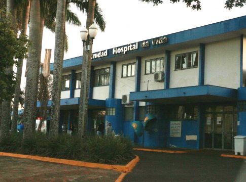 Coronavírus se espalha entre profissionais de saúde e médico vai para UTI