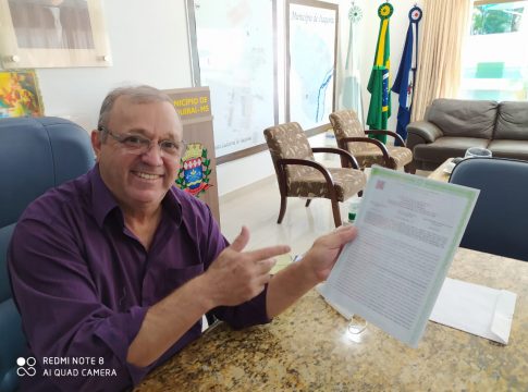 Prefeito Ricardo assina escritura para criação do Jardim Nova Conquista