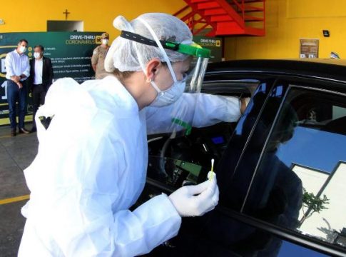 Drive-thru de Campo Grande vai parar de fazer testes rápidos
