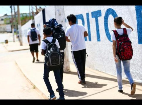 Justiça do DF suspende o retorno às aulas na rede privada
