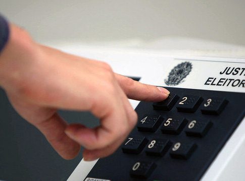 TSE divulga até 31 de agosto limite de gastos de candidatos