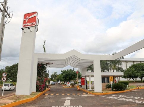 Colapso na Saúde do MT traz pacientes da covid-19 para leitos privados de MS