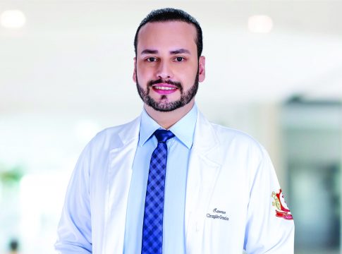 Dr. Laurence Lucius fala como os dentistas estão enfrentando a pandemia e as mudanças no atendimento.