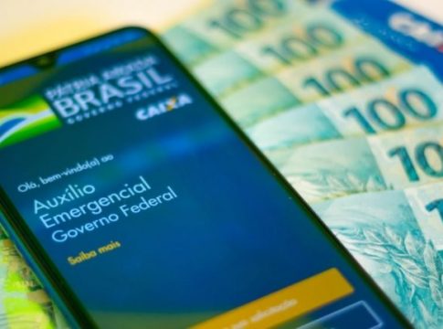 Começa neste sábado saque de nova parcela do auxílio de R$ 600; confira quem recebe
