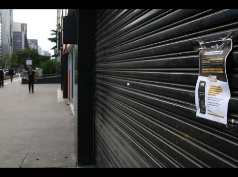 Atividade econômica brasileira mostra sinais de recuperação parcial