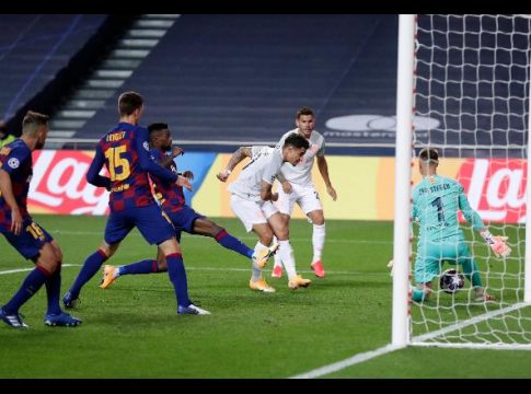 Bayern massacra Barcelona, aplica 8 a 2 e está na semifinal da competição