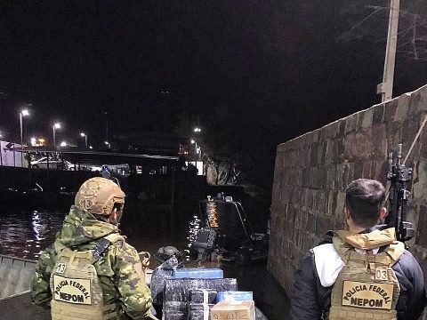 Dupla é presa com R$ 600 mil em eletrônicos em Guaíra