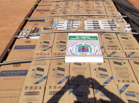 Polícia apreende carga de cigarros avaliada em R$ 1,5 milhão