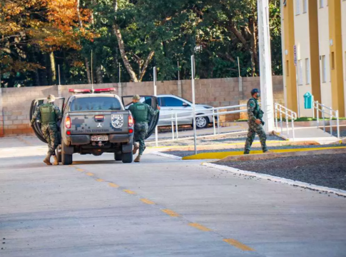 Homem é morto durante cumprimento de mandado no José Abrão