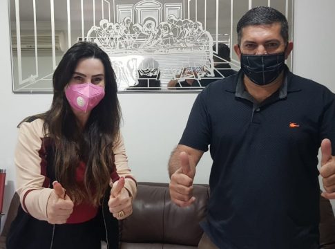 Mara Caseiro e vereador Gessé Ferreira discutem eleição 2020 em Mundo Novo