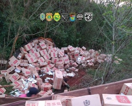Apreensão milionária de cigarros é realizada em Guaíra
