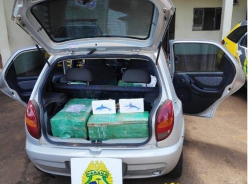 PM prende homem com carro carregado de maconha e cocaína em Guaíra