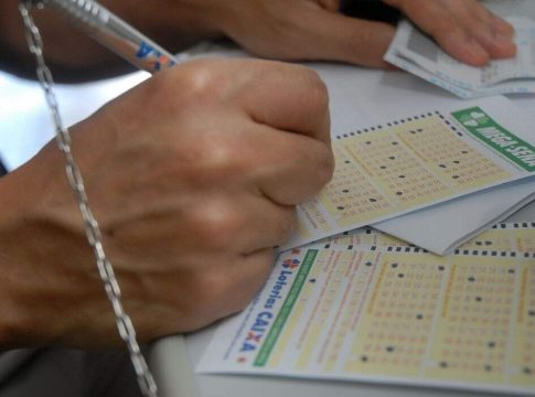 Lotofácil sorteia neste sábado prêmio especial de R$ 120 milhões