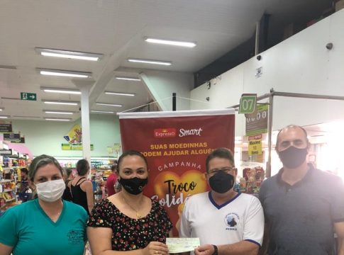 Campanha Troco Solidário do Mercado Expresso rende R$ 3.200,00 ao Lar São Francisco