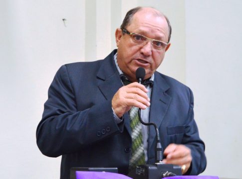 ITAQUIRAÍ: vereador Varley Fávaro anuncia desistência de candidatura à reeleição