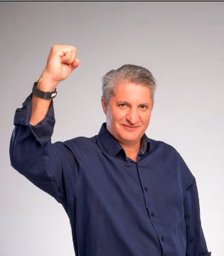 Em Japorã 76% querem a reeleição de Paulão. Para vice Gabriel é o preferido de 48%