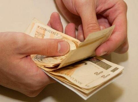 Governo libera na sexta-feira salários para 79 mil servidores estaduais