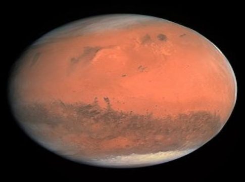 Cientistas italianos citados novos reservatórios de água líquida em Marte